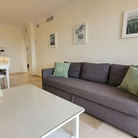 Royal Park Pacos * Fuengirola