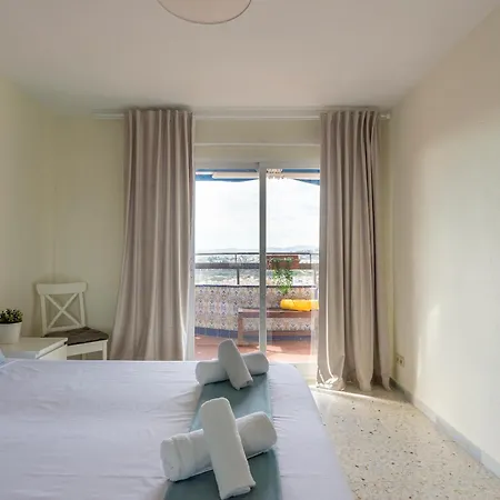 Royal Park Pacos Appartement *