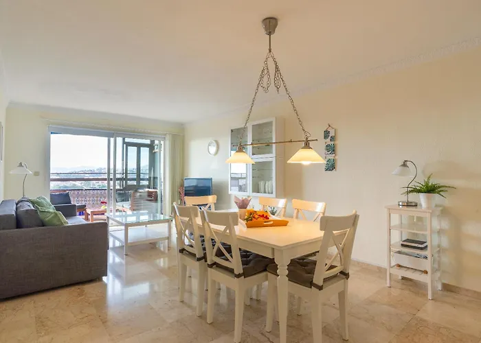 Royal Park Pacos Apartman